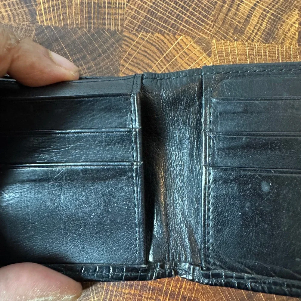Coach Vintage Black Crocodile Embossed Leather Bifold Wallet Mens 6 Card Slots